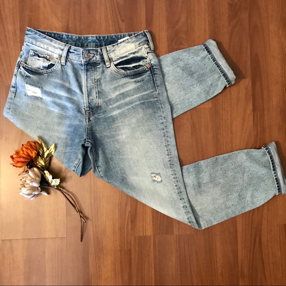 H&M Denim High Waist, Vintage Fit Boyfriend Jeans